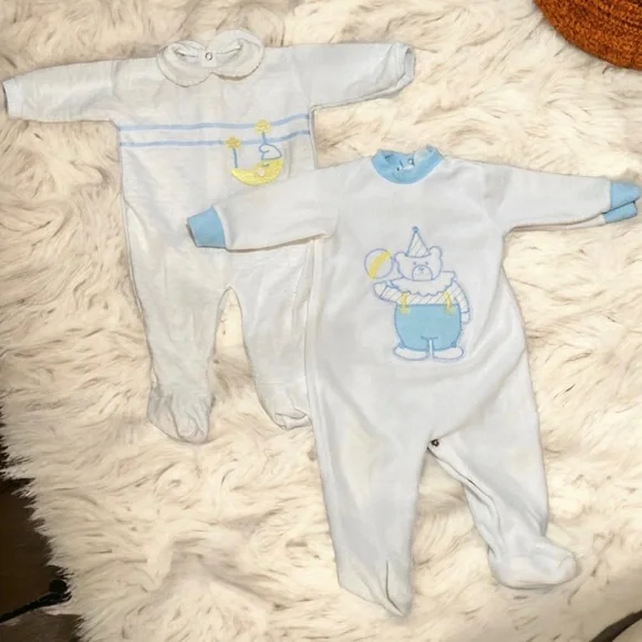 VINTAGE little me baby footies size 3-6 months. 🐥🤍 - Picture 2 of 2